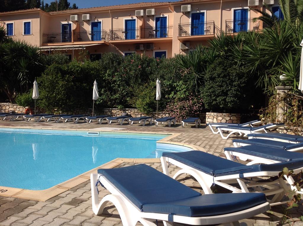 Hotel Nostos Frikes ภายนอก รูปภาพ
