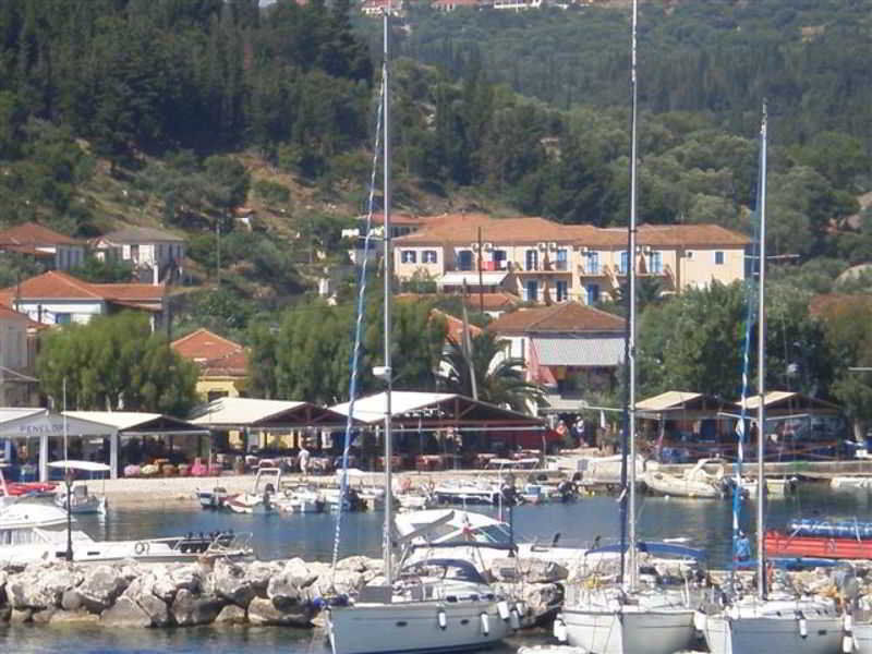 Hotel Nostos Frikes ภายนอก รูปภาพ